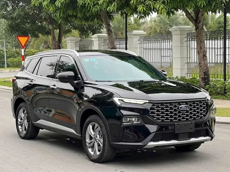 Top 5 xe SUV hạng C bán chạy nhất tháng 5/2025: Ford Territory vươn lên dẫn đầu