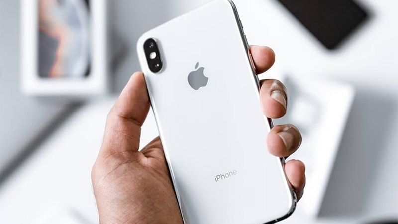 iPhone XS và iPad gen 5 trở thành sản phẩm 'cổ điển'