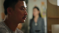 Dịu dàng màu nắng tập 13: Xuân bán bát mỳ đắt đỏ cho sếp Phong