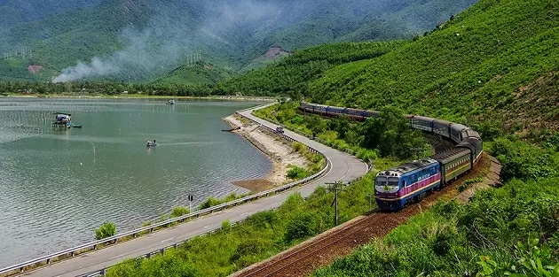 Việt Nam sở hữu hành trình tàu hỏa tuyệt vời nhất thế giới Việt Nam sở hữu hành trình tàu hỏa tuyệt vời nhất thế giới
