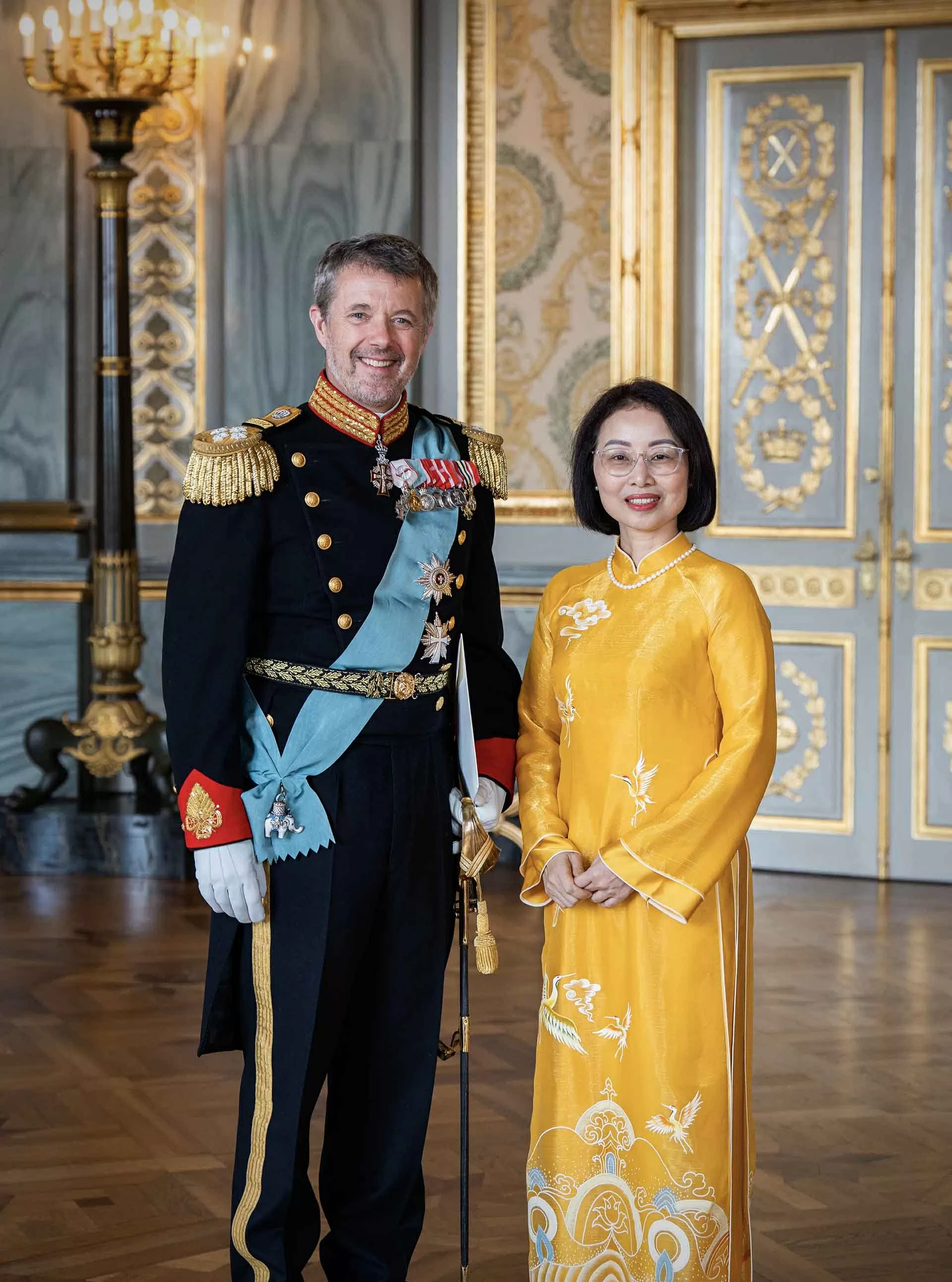 Đại sứ Nguyễn Lê Thanh trình Thư ủy nhiệm lên Nhà vua Đan Mạch Frederik X  tại Cung điện Christiansborg ngày 17/6.