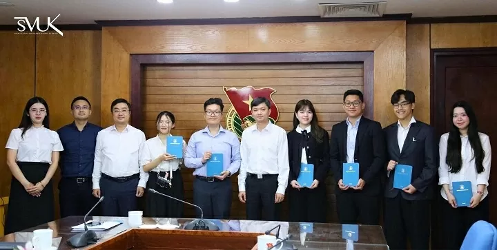 Gắn kết và nâng cao chất lượng cộng đồng du học sinh Việt Nam Gắn kết và nâng cao chất lượng cộng đồng du học sinh Việt Nam tại Anh