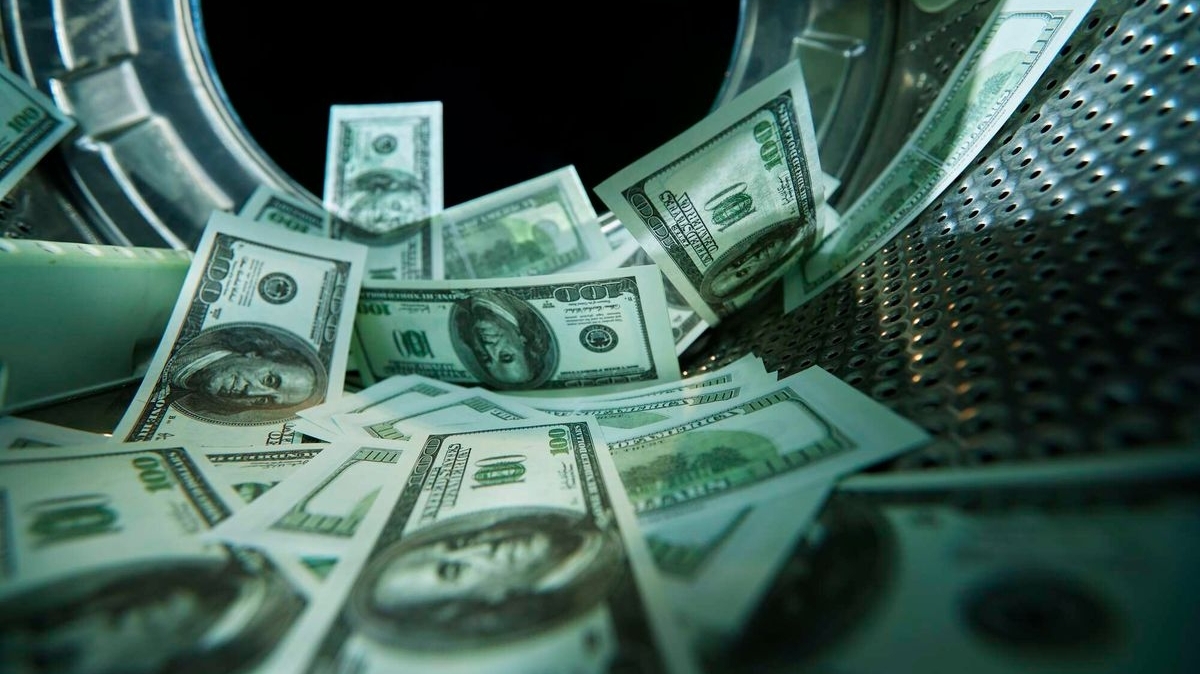 Châu Phi: Tham nhũng khiến toàn lục địa đánh mất 120 tỷ USD mỗi năm, Nam Phi ban bố tình trạng thảm họa toàn quốc