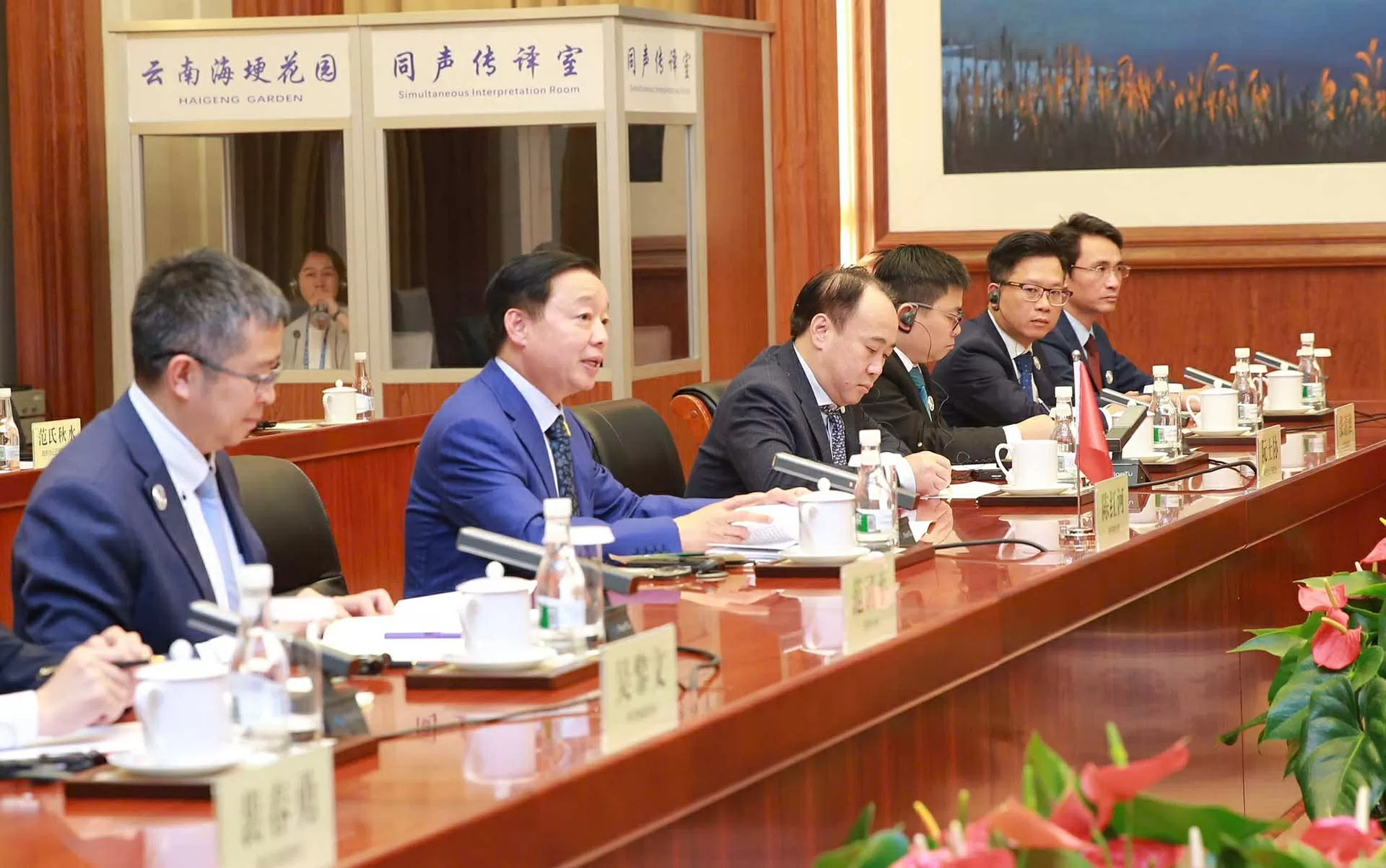 Tạo điều kiện để các địa phương của Việt Nam tăng cường hơn nữa quan hệ hợp tác với tỉnh Vân Nam, Trung Quốc Tạo điều kiện để các địa phương của Việt Nam tăng cường hơn nữa quan hệ hợp tác với tỉnh Vân Nam, Trung Quốc