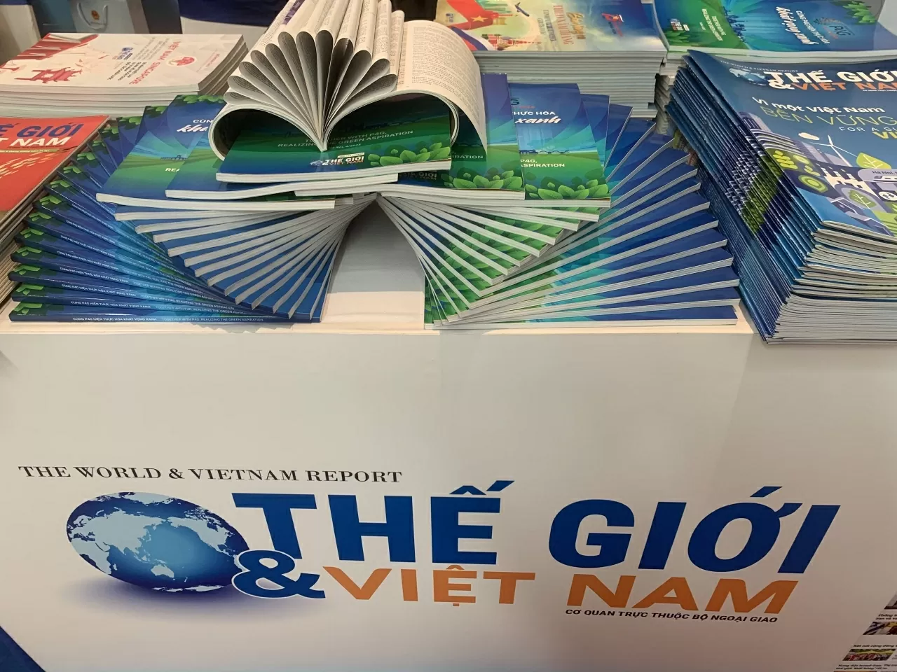 Báo chí cần lắng nghe mạng xã hội và 'chạm' đúng thị hiếu của độc giả Báo chí cần lắng nghe mạng xã hội và 'chạm' đúng thị hiếu của độc giả