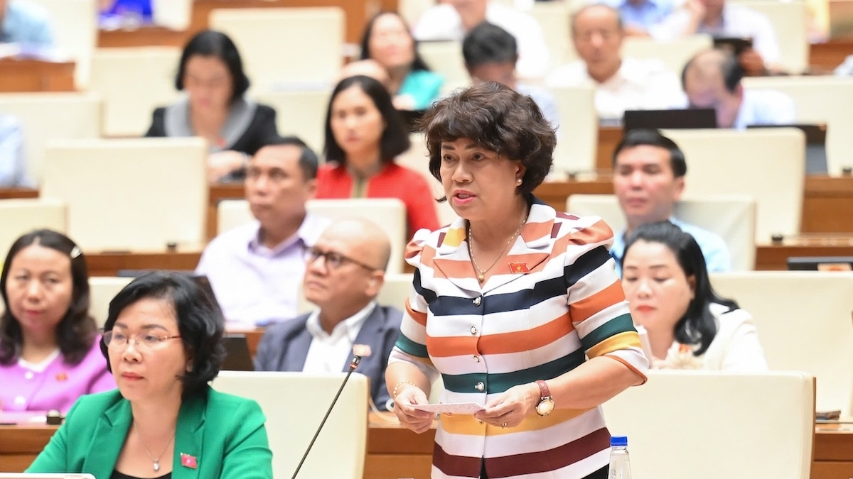 ĐBQH băn khoăn về khoảng cách giữa chính sách và thực tiễn trong Thông tư 29 về dạy thêm, học thêm