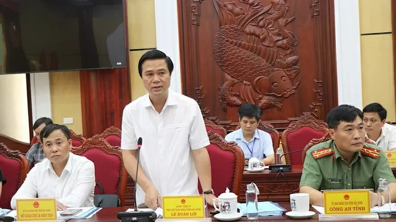 Phó Chủ tịch Ủy ban nhân dân tỉnh Bắc Ninh Lê Xuân Lợi phát biểu. (Nguồn: Nhân dân)