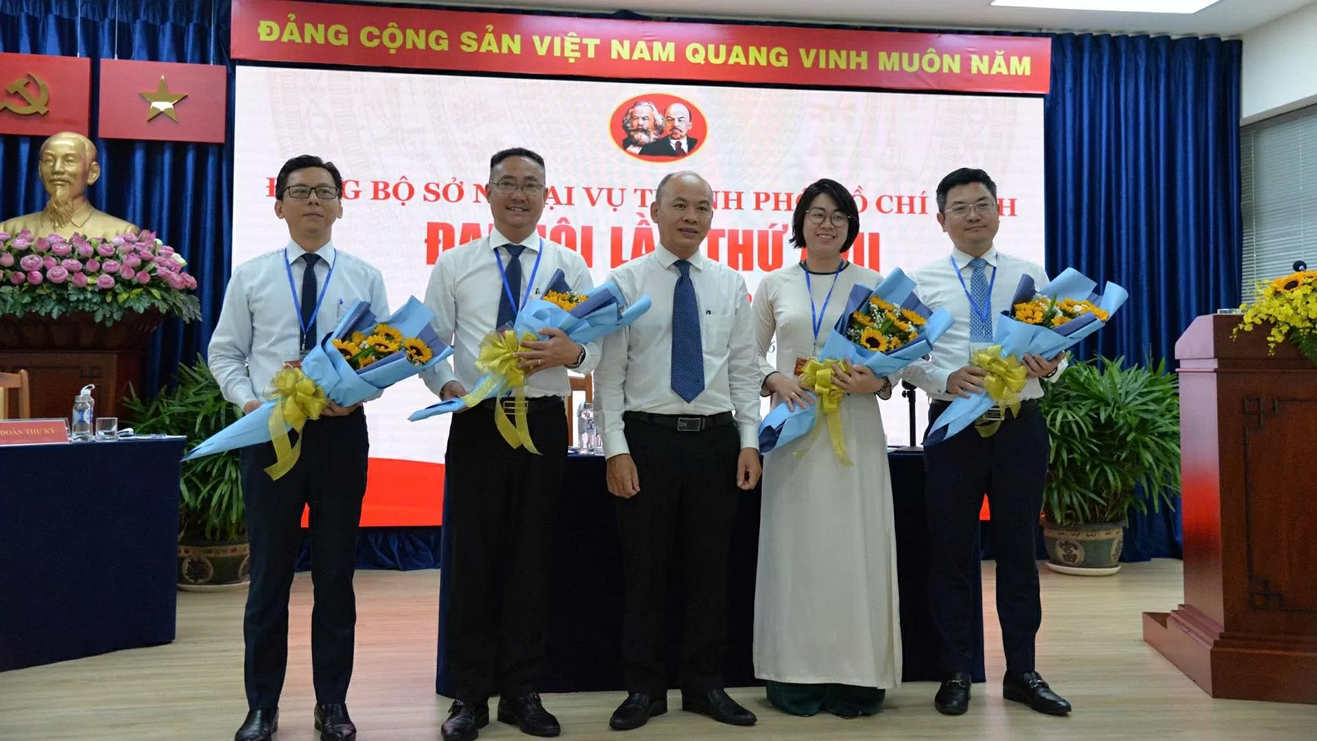 Đại hội Đảng bộ Sở Ngoại vụ thành phố Hồ Chí Minh lần thứ XVII, nhiệm kỳ 2025-2030 Đại hội Đảng bộ Sở Ngoại vụ thành phố Hồ Chí Minh lần thứ XVII, nhiệm kỳ 2025-2030