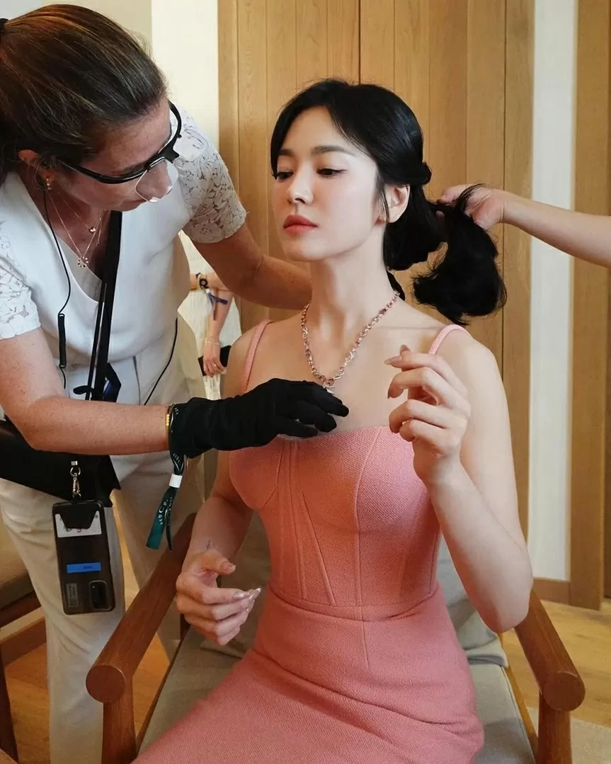 Song Hye Kyo được khen đẹp hoàn hảo ở độ tuổi lão hoá theo tự nhiên Song Hye Kyo được khen đẹp hoàn hảo ở độ tuổi lão hoá theo tự nhiên