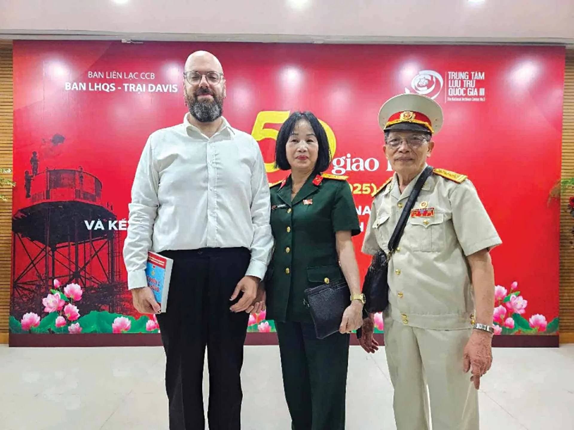 Mặt trận báo chí và đấu tranh dư luận thời kháng chiến