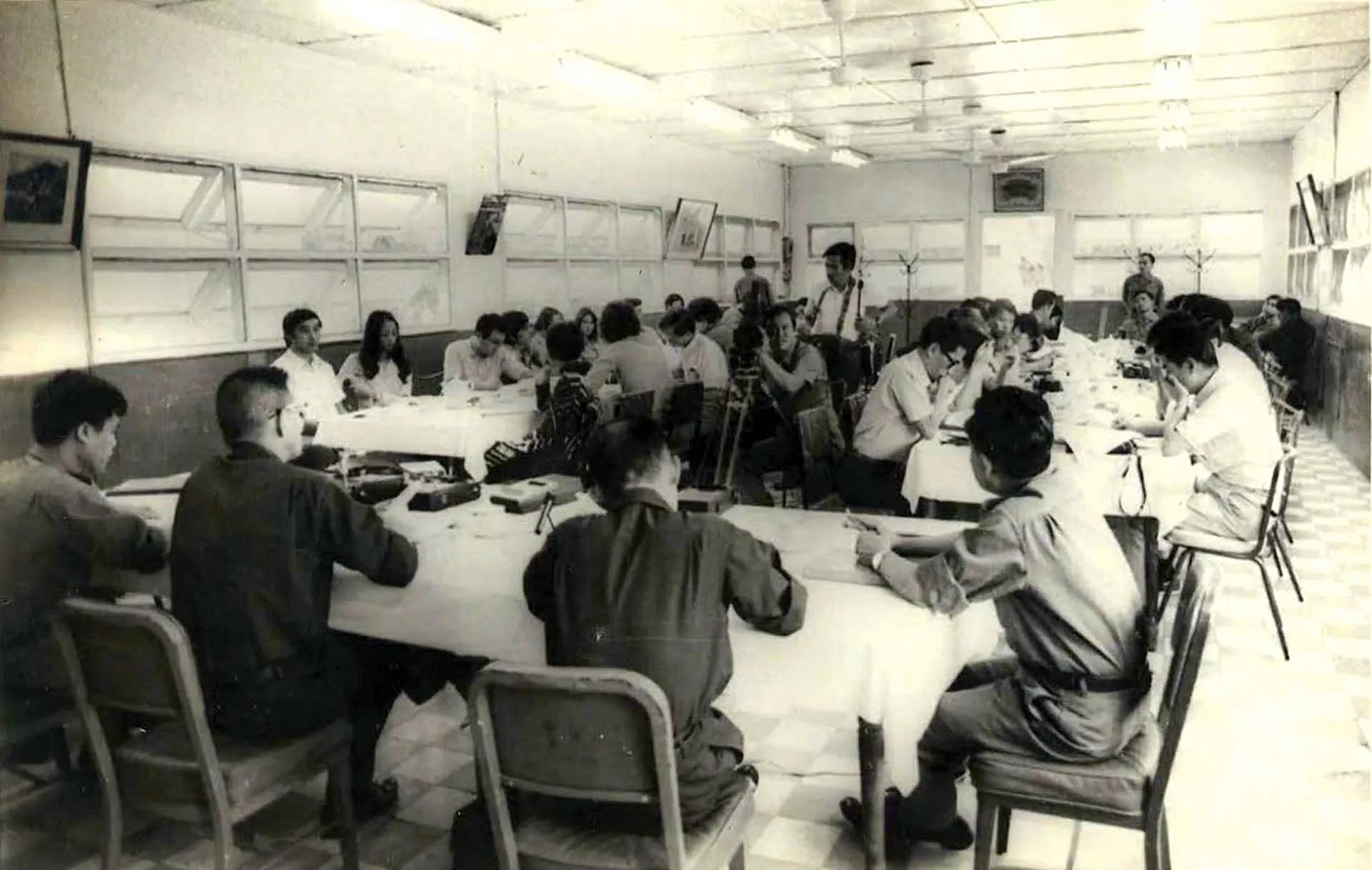 Mặt trận báo chí và đấu tranh dư luận thời kháng chiến