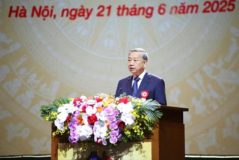 Tôn vinh những thành tựu của Báo chí cách mạng Việt Nam trong 100 năm qua