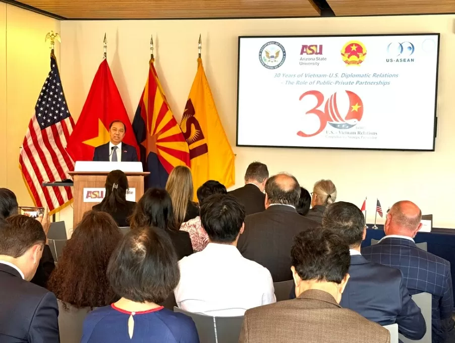 Tọa đàm 30 năm quan hệ Việt Nam-Hoa Kỳ: Vai trò của hợp tác công-tư Tọa đàm 30 năm quan hệ Việt Nam-Hoa Kỳ: Vai trò của hợp tác công-tư