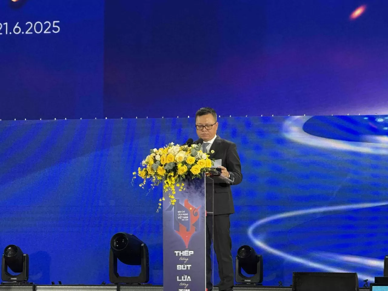 Vinh danh 100 năm Báo chí Cách mạng Việt Nam: ‘Thép trong bút, lửa trong tim’