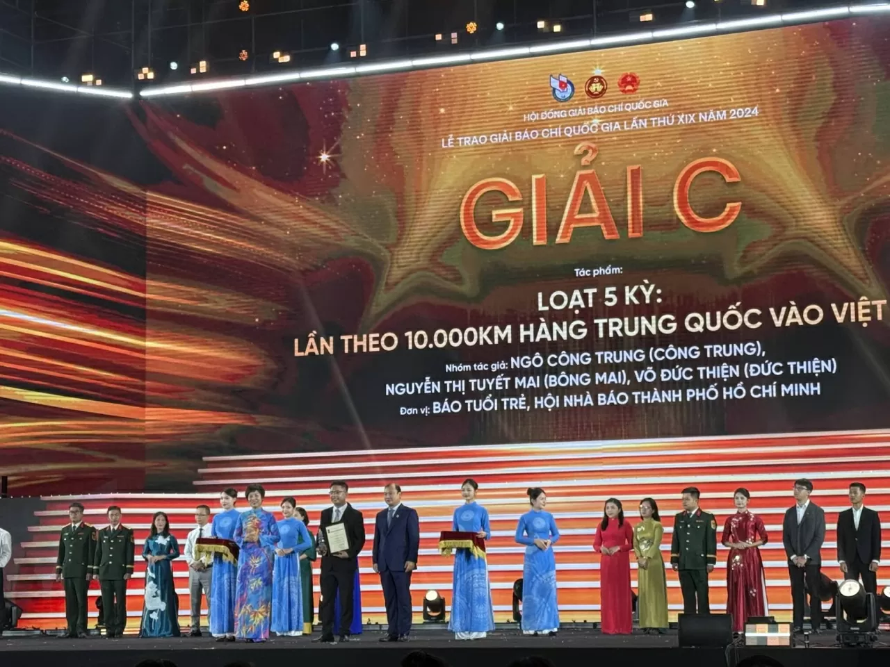 Vinh danh 100 năm Báo chí Cách mạng Việt Nam: ‘Thép trong bút, lửa trong tim’