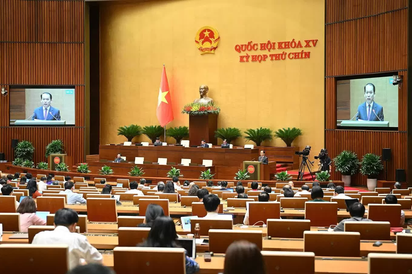 Đại biểu Quốc hội tại hội trường Diên Hồng, ngày 20/6. Ảnh: Cổng TTĐT Quốc hội
