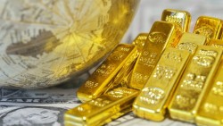 Giá vàng hôm nay 2/7/2026 giảm mạnh, mốc 4.000 USD/ounce bị 'cuốn bay', trông cậy vào lực mua bền bỉ từ các Ngân hàng trung ương