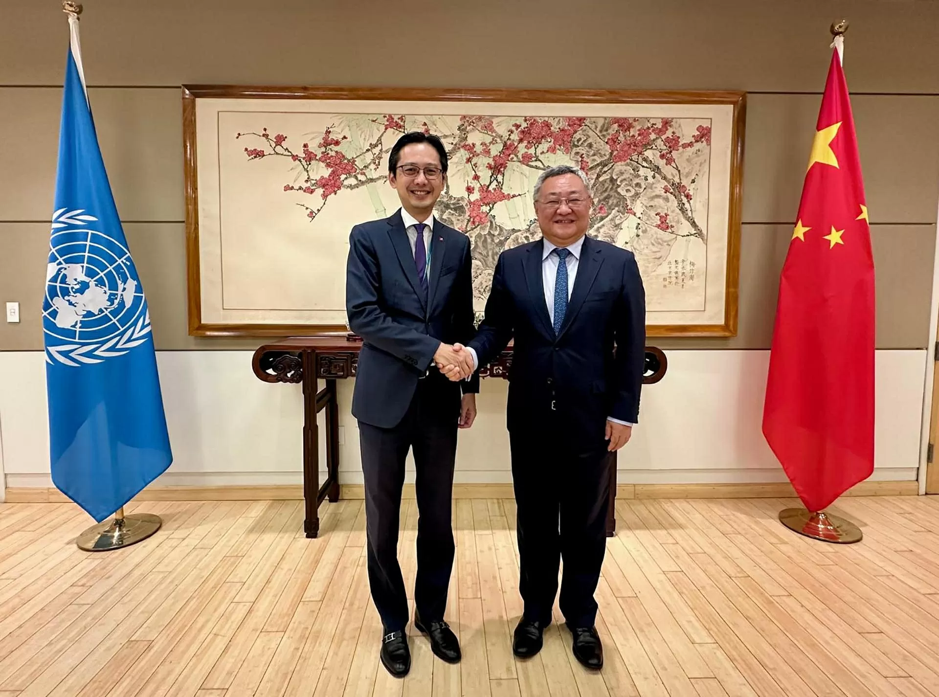 Việt Nam cam kết đóng góp tích cực hơn nữa trong Nhóm G77 tại Liên hợp quốc Việt Nam cam kết đóng góp tích cực hơn nữa trong Nhóm G77 tại Liên hợp quốc