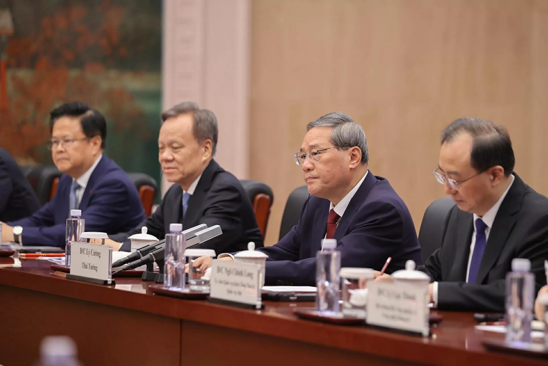 Thủ tướng Phạm Minh Chính hội đàm với Thủ tướng Quốc vụ viện Trung Quốc Lý Cường Thủ tướng Phạm Minh Chính hội đàm với Thủ tướng Quốc vụ viện Trung Quốc Lý Cường