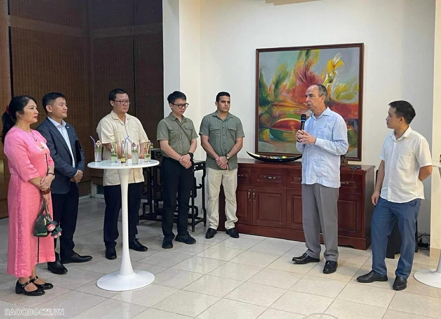 Báo chí tiếp tục sứ mệnh gắn kết hai dân tộc Việt Nam-Cuba Báo chí tiếp tục sứ mệnh gắn kết hai dân tộc Việt Nam-Cuba