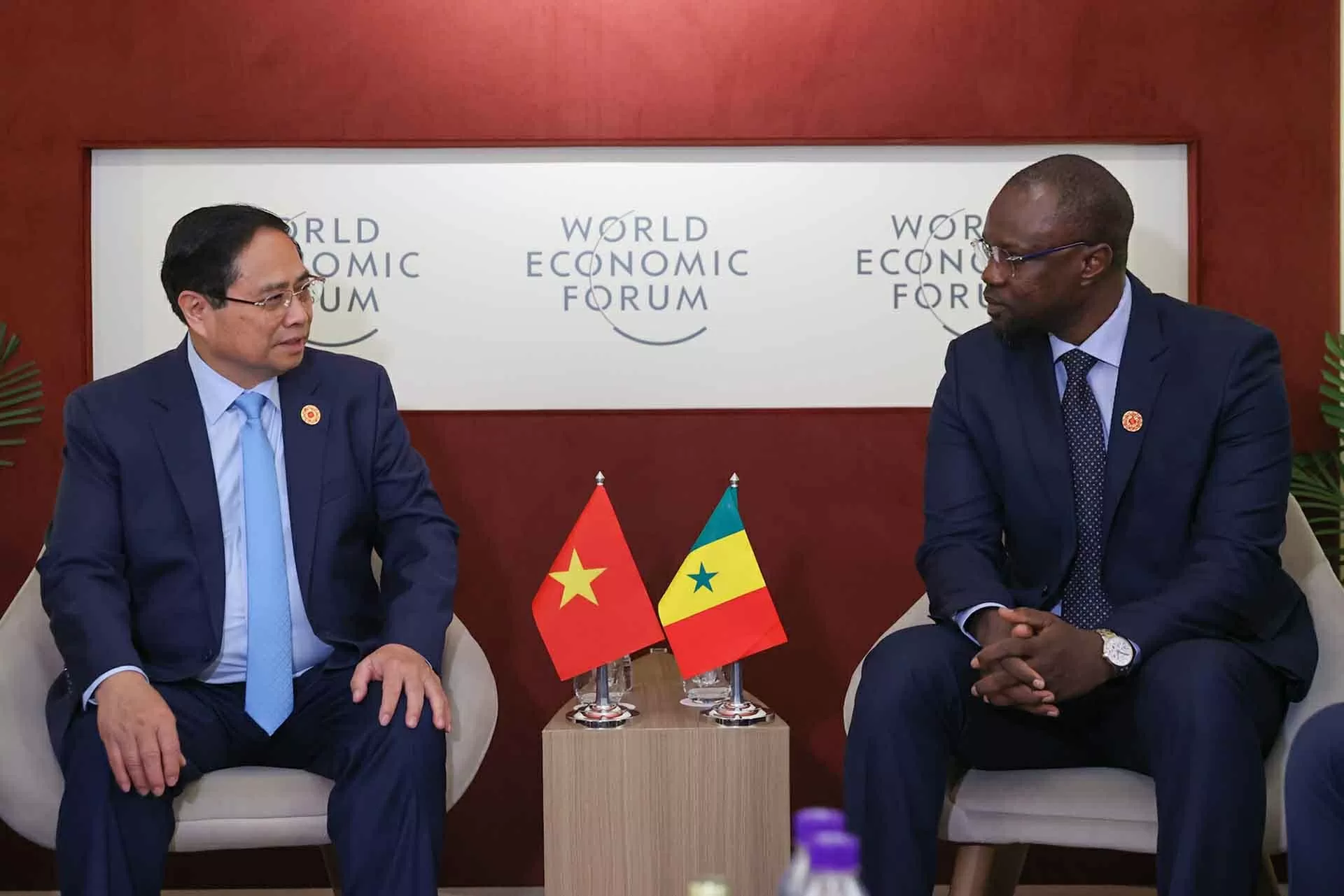 Việt Nam sẵn sàng tiếp tục cử chuyên gia nông nghiệp chia sẻ kinh nghiệm phát triển và hỗ trợ Senegal bảo đảm an ninh lương thực Việt Nam sẵn sàng tiếp tục cử chuyên gia nông nghiệp chia sẻ kinh nghiệm phát triển và hỗ trợ Senegal bảo đảm an ninh lương thực