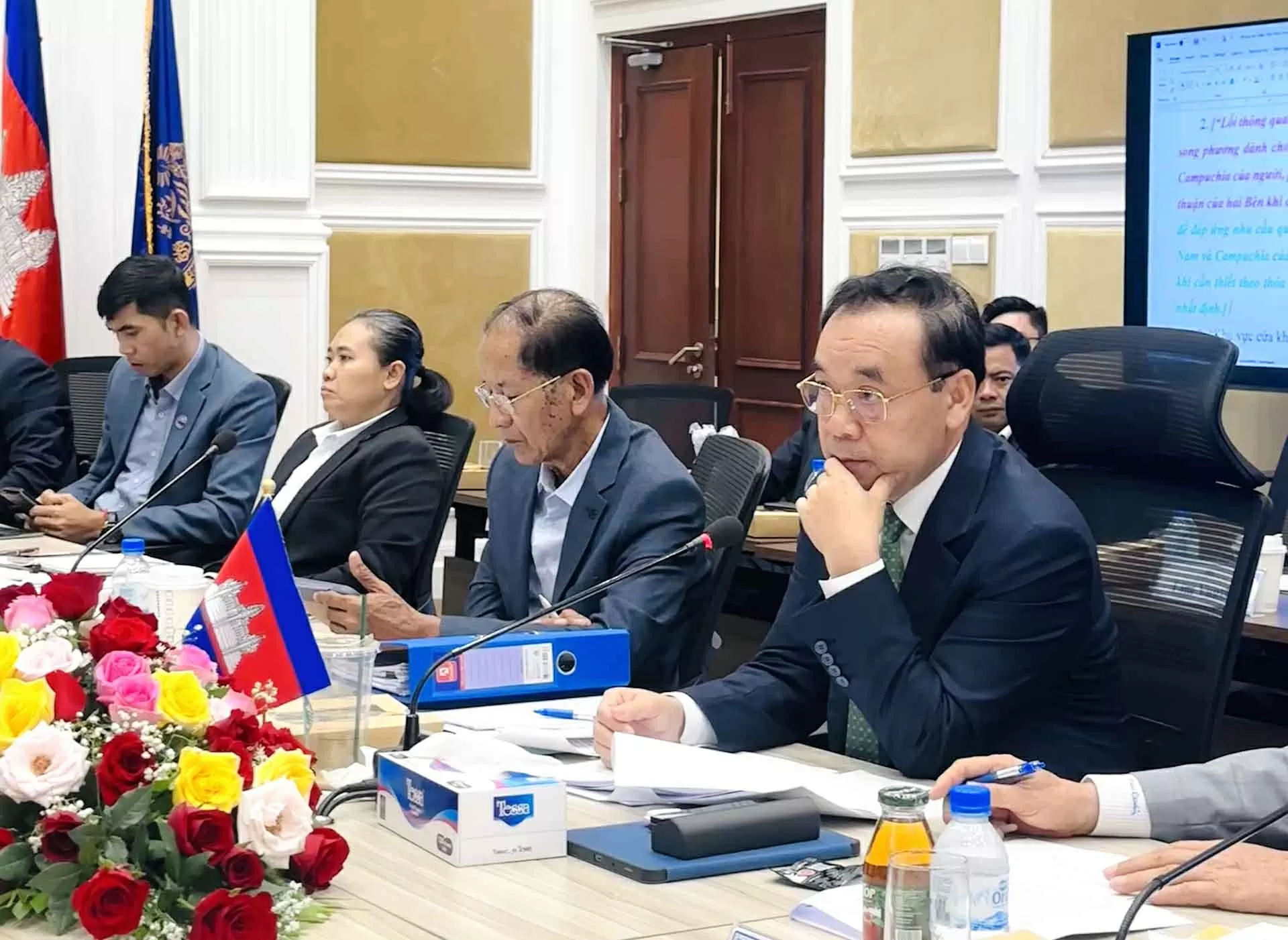 Cuộc họp lần thứ nhất Nhóm chuyên gia Việt Nam-Campuchia về dự thảo Hiệp định quản lý cửa khẩu biên giới trên đất liền Cuộc họp lần thứ nhất Nhóm chuyên gia Việt Nam Campuchia về dự thảo Hiệp định quản lý cửa khẩu biên giới trên đất liền