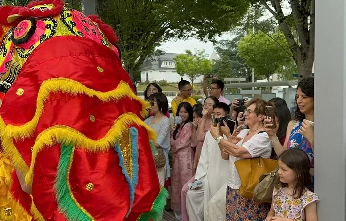 Đông đảo người Pháp tới tham dự Tuần Việt Nam tại Saint Herblain