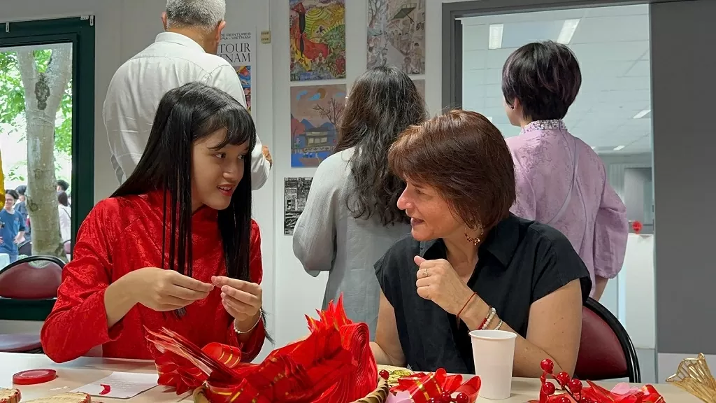 Đông đảo người Pháp tới tham dự Tuần Việt Nam tại Saint Herblain