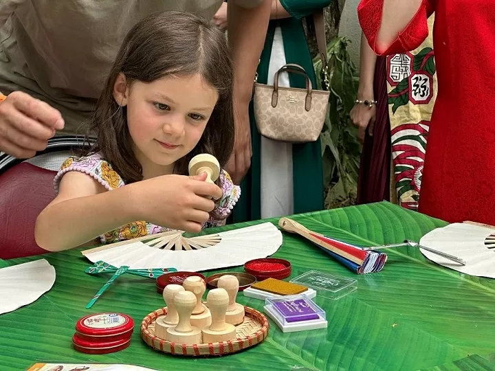 Đông đảo người Pháp tới tham dự Tuần Việt Nam tại Saint Herblain