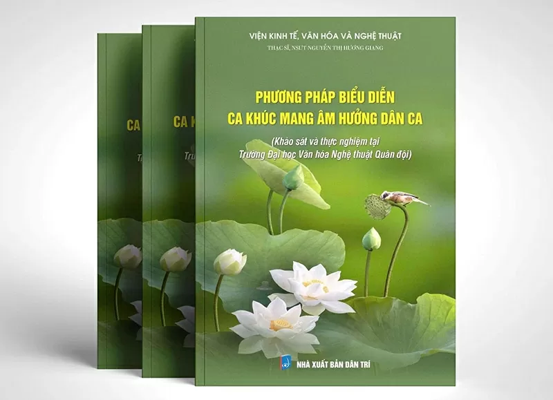 Cuốn sách “Phương pháp biểu diễn ca khúc mang âm hưởng dân ca” của NSƯT Hương Giang vừa được xuất bản. Cuốn sách “Phương pháp biểu diễn ca khúc mang âm hưởng dân ca” của NSƯT Hương Giang vừa được xuất bản.