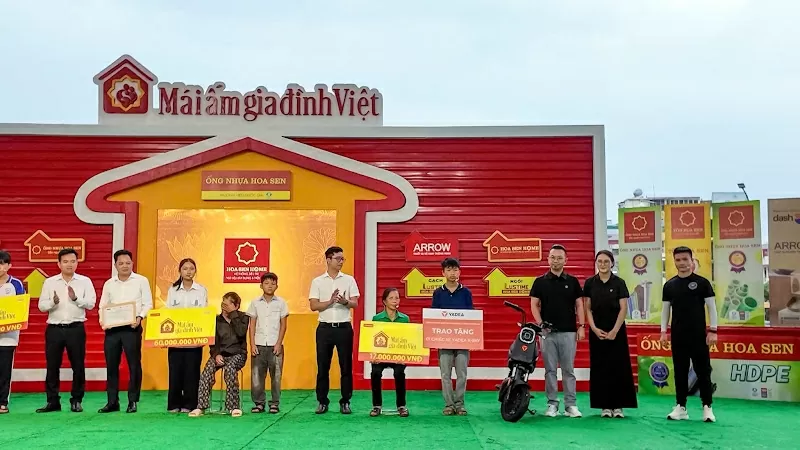 YADEA Việt Nam tiếp sức đến trường cho trẻ em khó khăn qua chương trình “Mái ấm gia đình Việt”