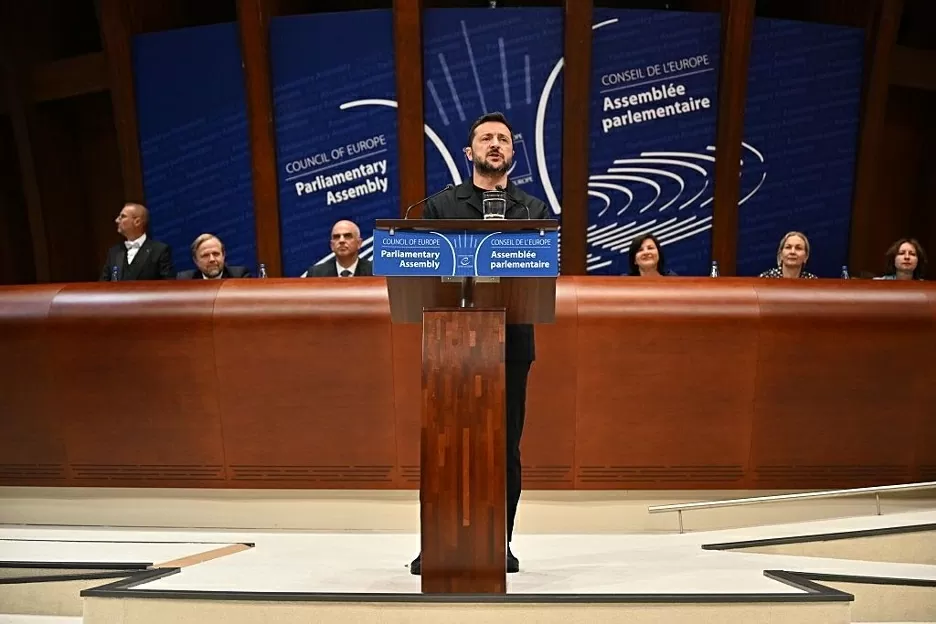 Tổng thống Ukraine Volodymyr Zelensky có bài phát biểu trong chuyến thăm chính thức đầu tiên của ông tới Hội đồng Châu Âu tại Strasbourg, Pháp vào ngày 25 tháng 6 năm 2025. (Nguồn: Getty Images)