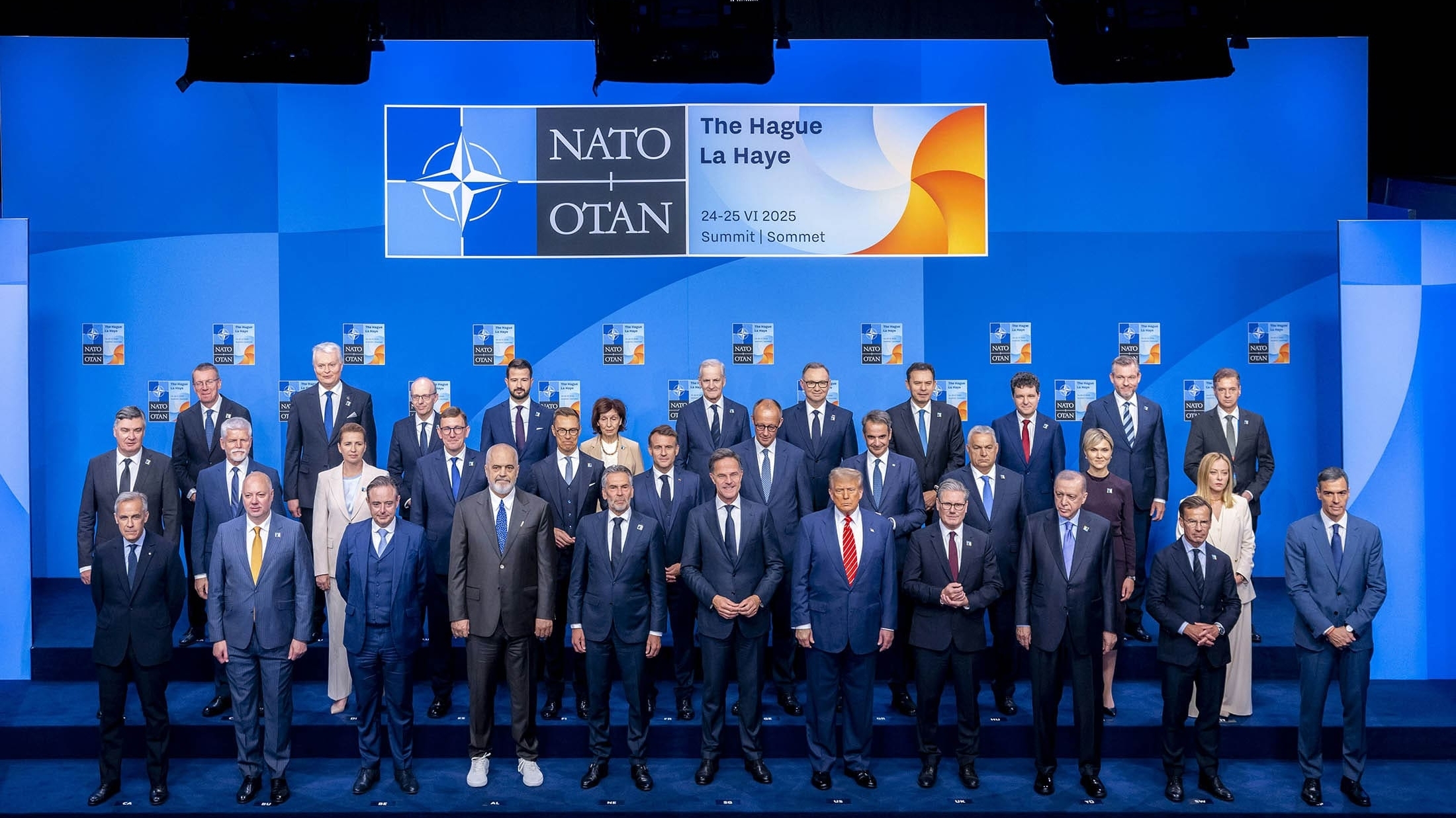 Tuyên bố chung Thượng đỉnh NATO: Thỏa thuận lịch sử tăng chi tiêu quốc phòng, tái khẳng định cam kết phòng thủ tập thể, sẽ chẳng 'ngây thơ' về Nga