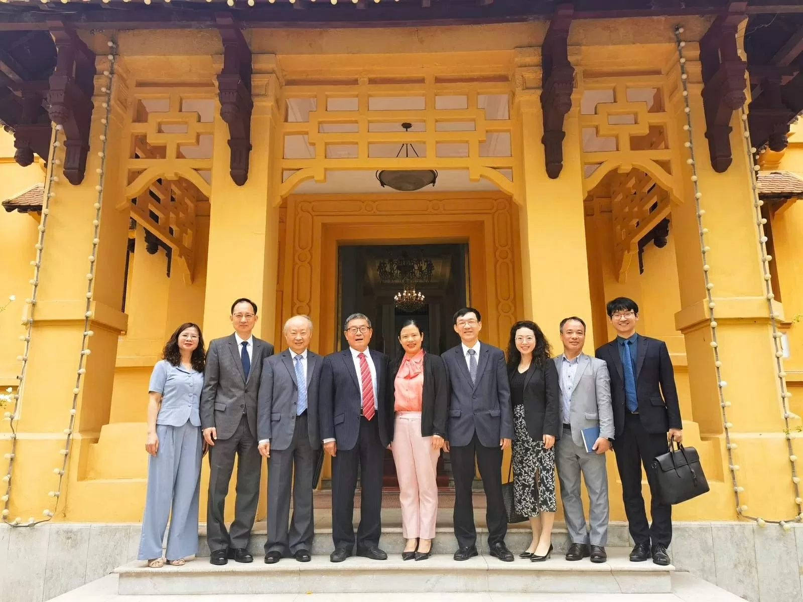 Đẩy mạnh hợp tác báo chí Việt Nam -Trung Quốc, góp phần vun đắp mối quan hệ 'vừa là đồng chí vừa là anh em'