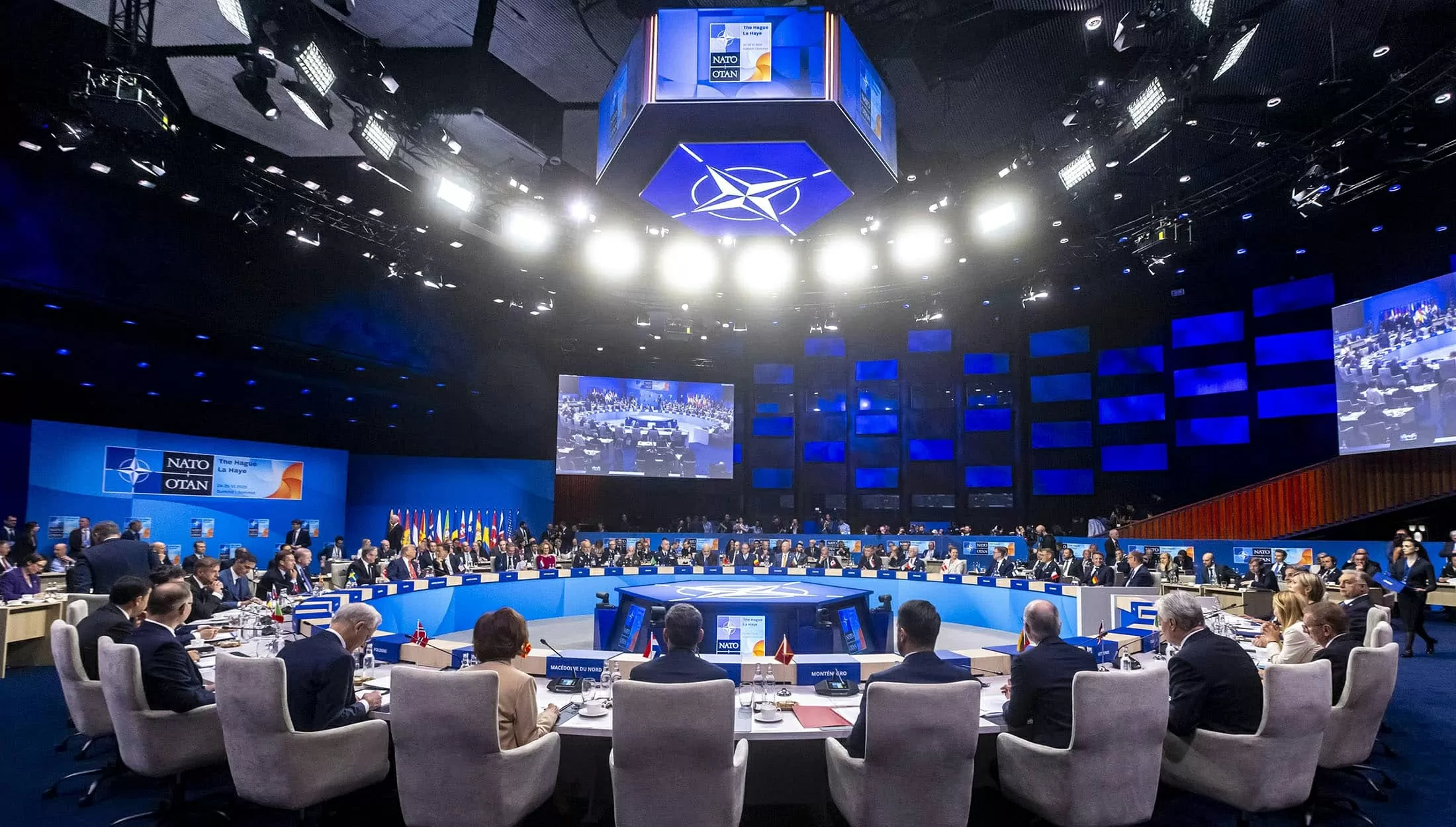 'Kẻ phản diện' mới của NATO