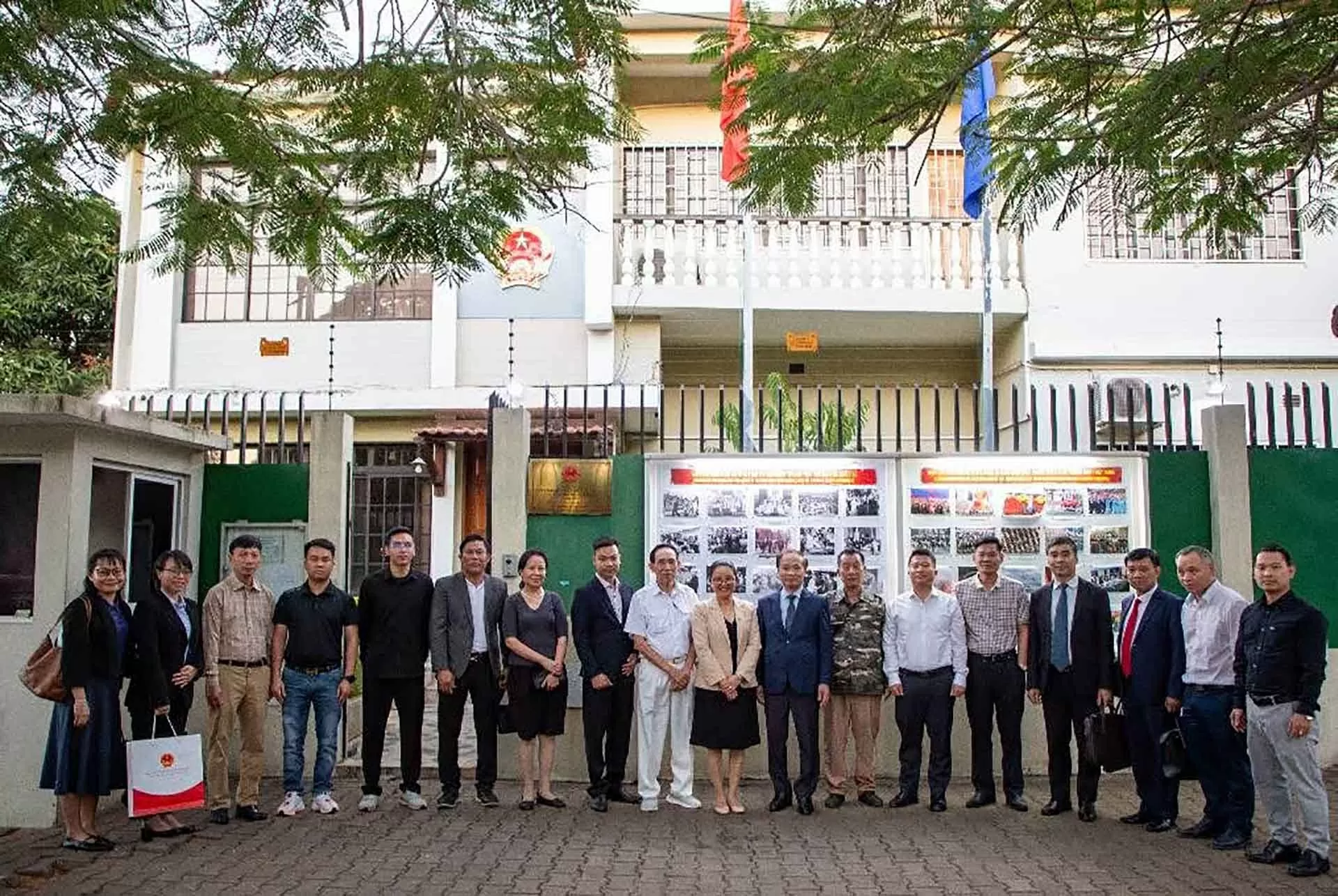 Đưa quan hệ hữu nghị truyền thống và hợp tác nhiều mặt giữa Việt Nam Mozambique đi vào chiều sâu, hiệu quả, thực chất