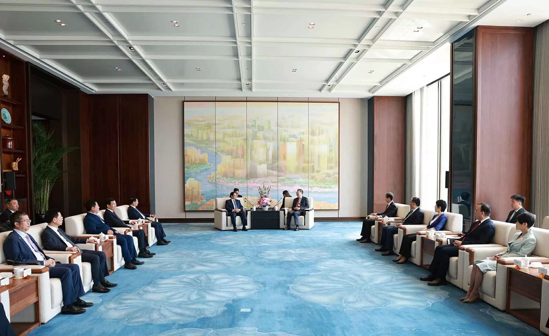 Thủ tướng Phạm Minh Chính hội kiến Bí thư Thành ủy Thượng Hải Trần Cát Ninh Thủ tướng Phạm Minh Chính hội kiến Bí thư Thành ủy Thượng Hải Trần Cát Ninh