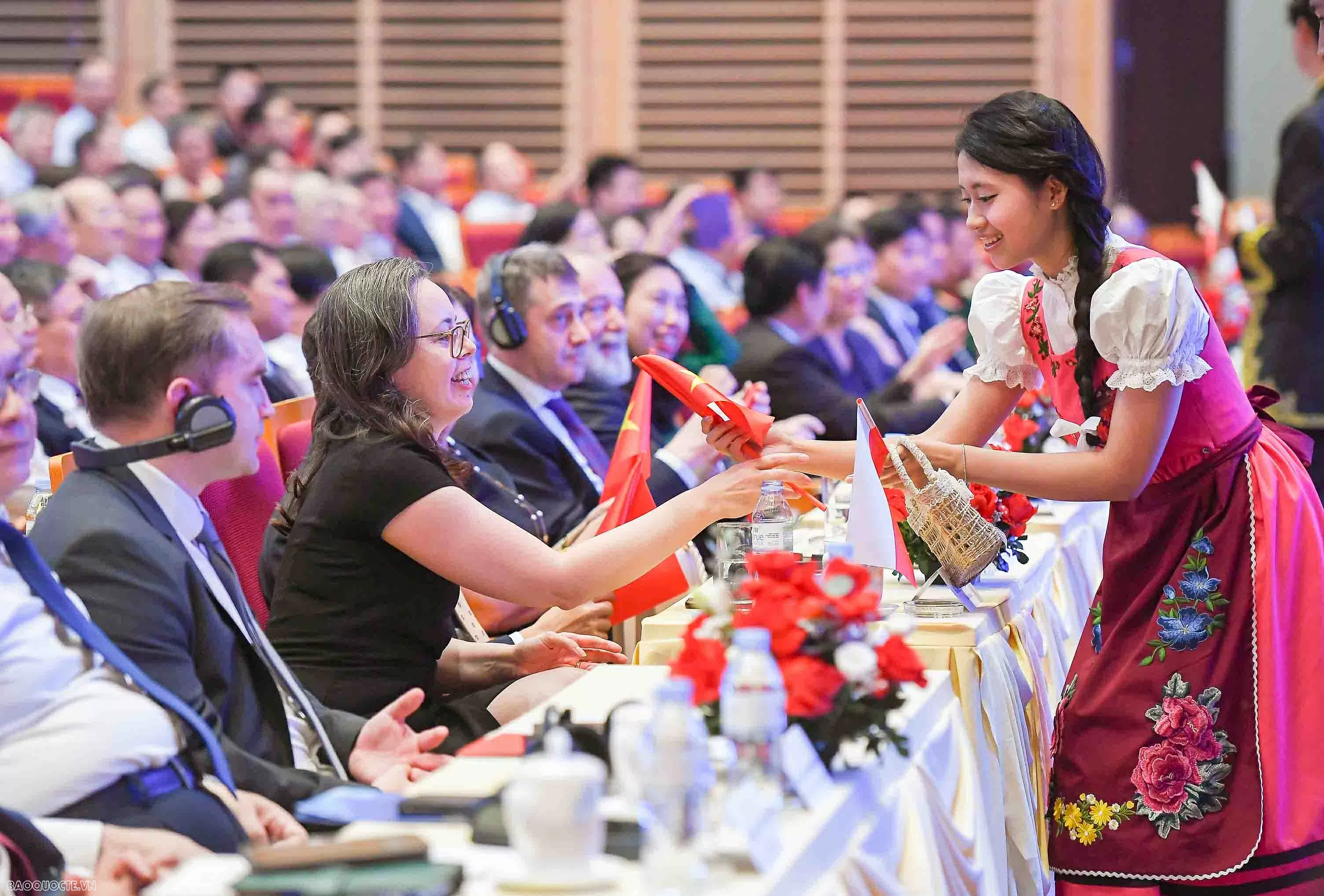 Phấn đấu nâng kim ngạch thương mại Việt Nam-Trung Đông Âu lên 15 tỷ USD