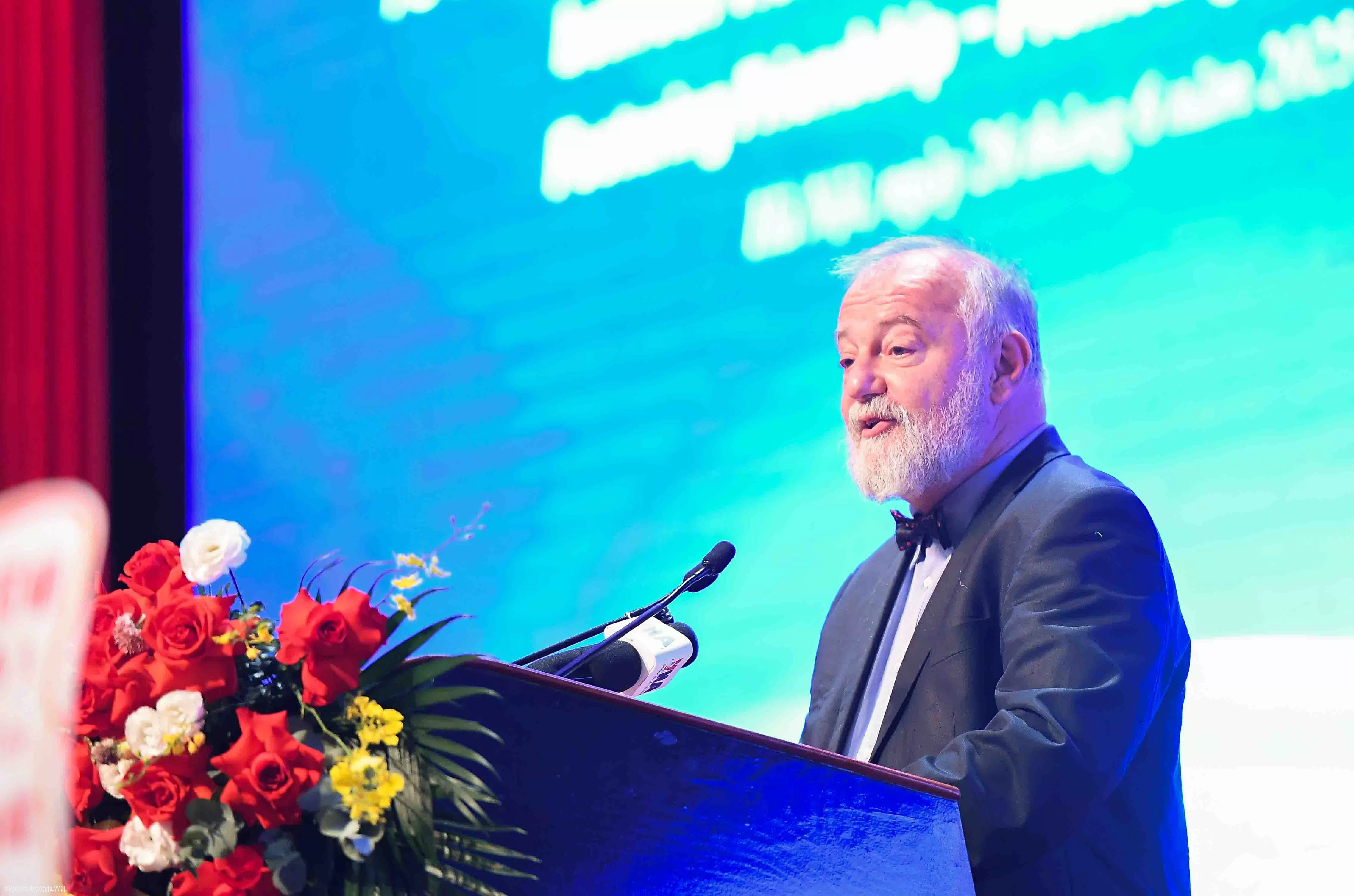 Phấn đấu nâng kim ngạch thương mại Việt Nam-Trung Đông Âu lên 15 tỷ USD Phấn đấu nâng kim ngạch thương mại Việt Nam-Trung Đông Âu lên 15 tỷ USD