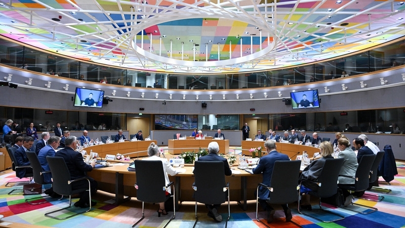 thuong dinh eu giong hoi chuong thay doi tu duy thuc day tu chu va tang cuong nang luc quoc phong