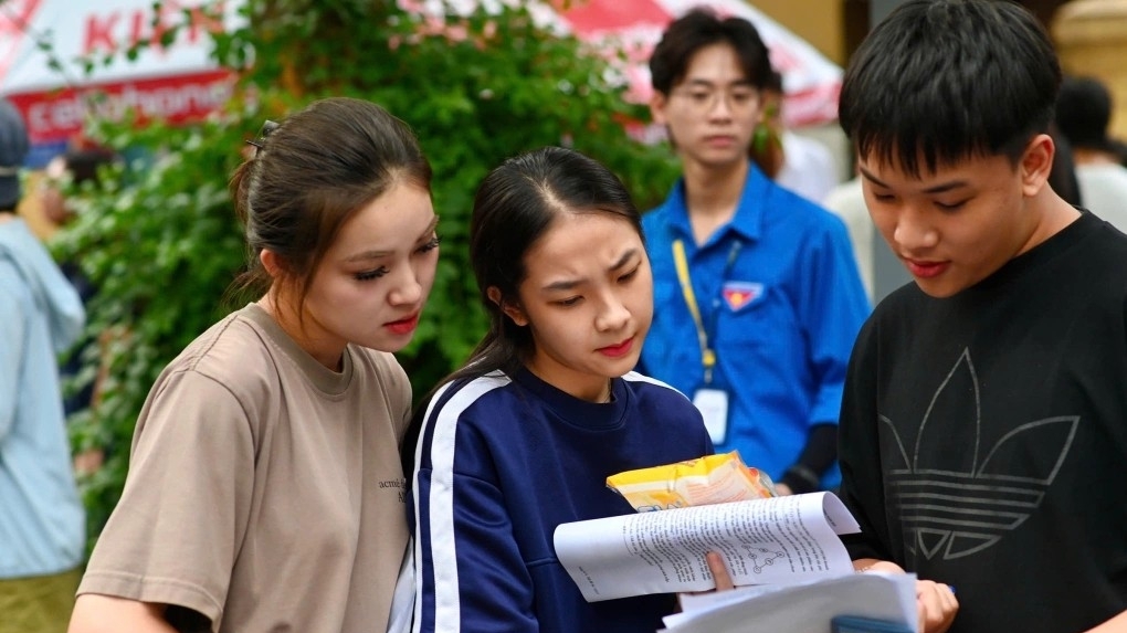 Kỳ thi tốt nghiệp THPT 2025: Nghi vấn 'lọt đề Toán', Bộ Giáo dục và Đào tạo nói gì?