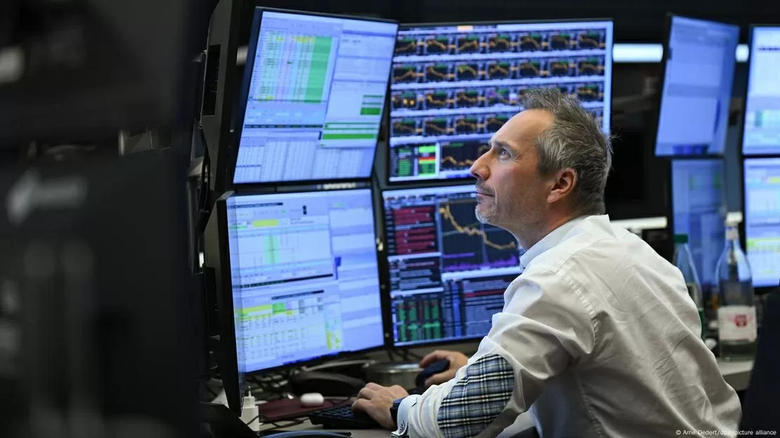 Áp thuế 50% hàng châu Âu Áp thuế 50% hàng châu Âu