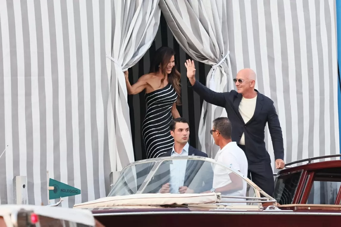 thời trang hôn thê tỷ phú Jeff Bezos trước đám cưới