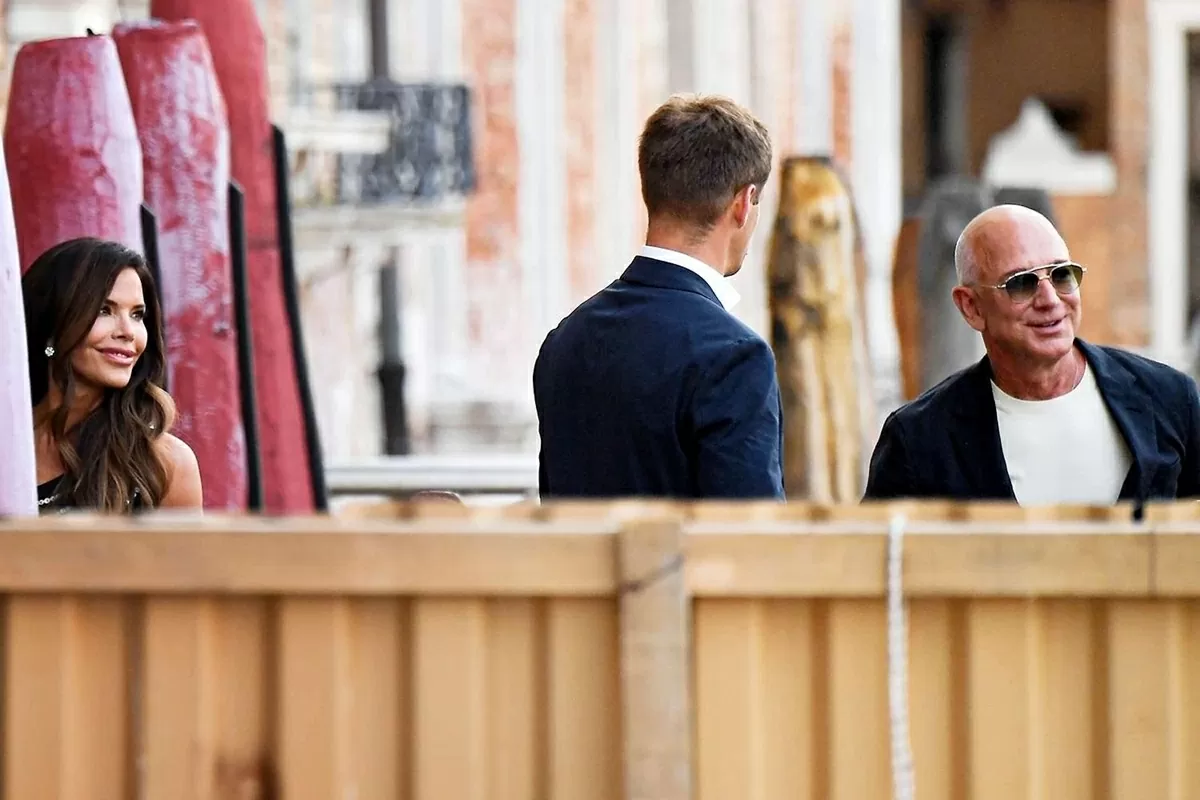 thời trang hôn thê tỷ phú Jeff Bezos trước đám cưới