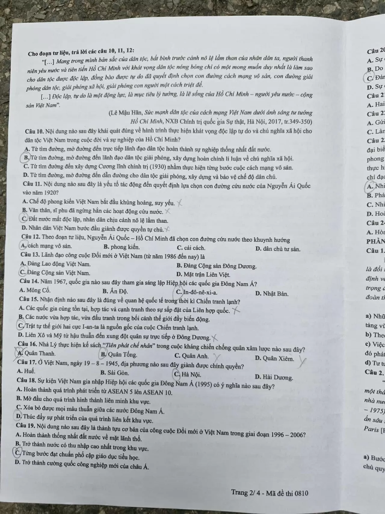 Đề thi và đáp án tham khảo môn Lịch sử tốt nghiệp THPT 2025 chính thức Đề thi và đáp án tham khảo môn Lịch sử tốt nghiệp THPT 2025 chính thức