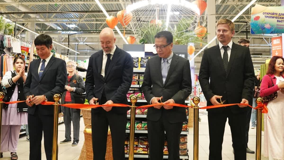 'Góc Việt Nam' chính thức lên kệ chuỗi siêu thị lớn nhất tại Nga
