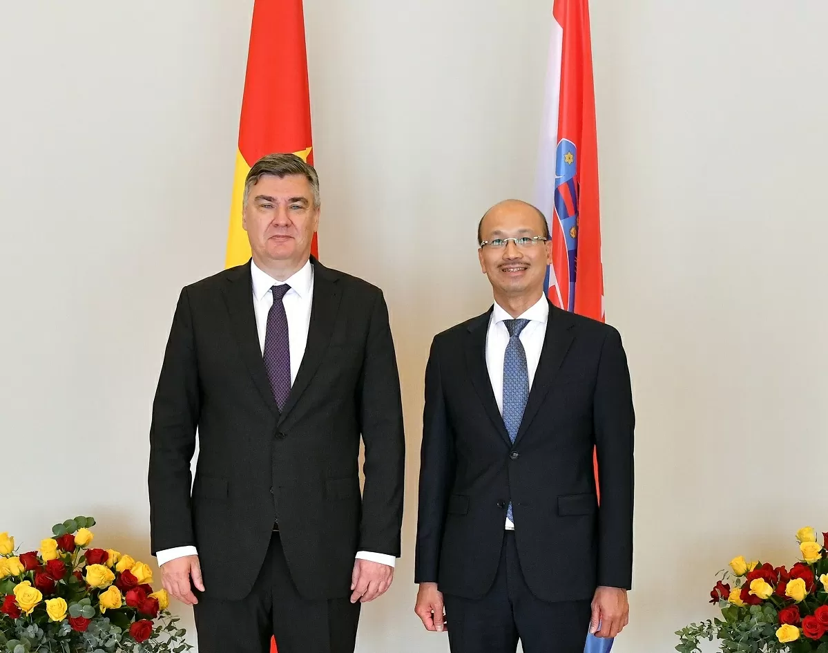 Đại sứ Bùi Lê Thái trình Thư ủy nhiệm lên Tổng thống Croatia