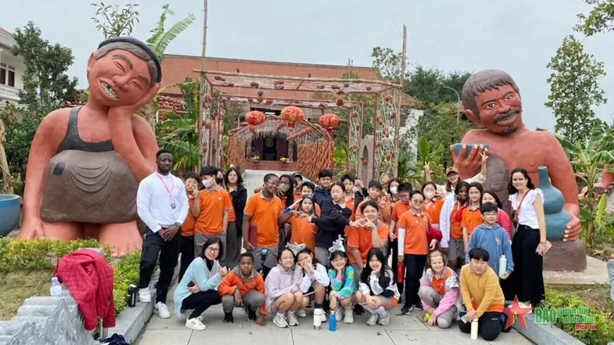 Gốm Phù Lãng, Bắc Ninh đang chuyển mình Gốm Phù Lãng, Bắc Ninh đang chuyển mình