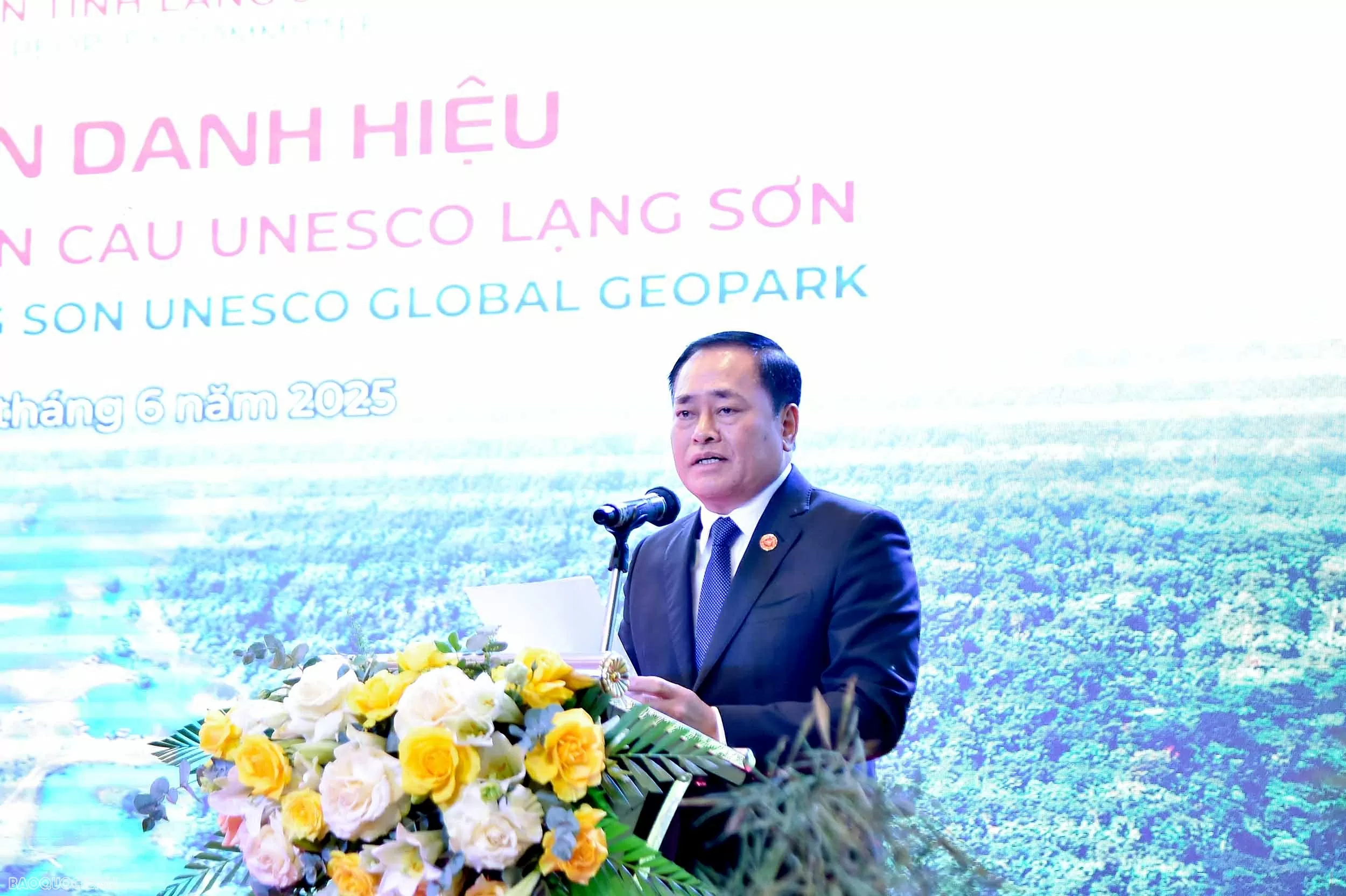 Lạng Sơn đón nhận Danh hiệu Công viên địa chất toàn cầu UNESCO