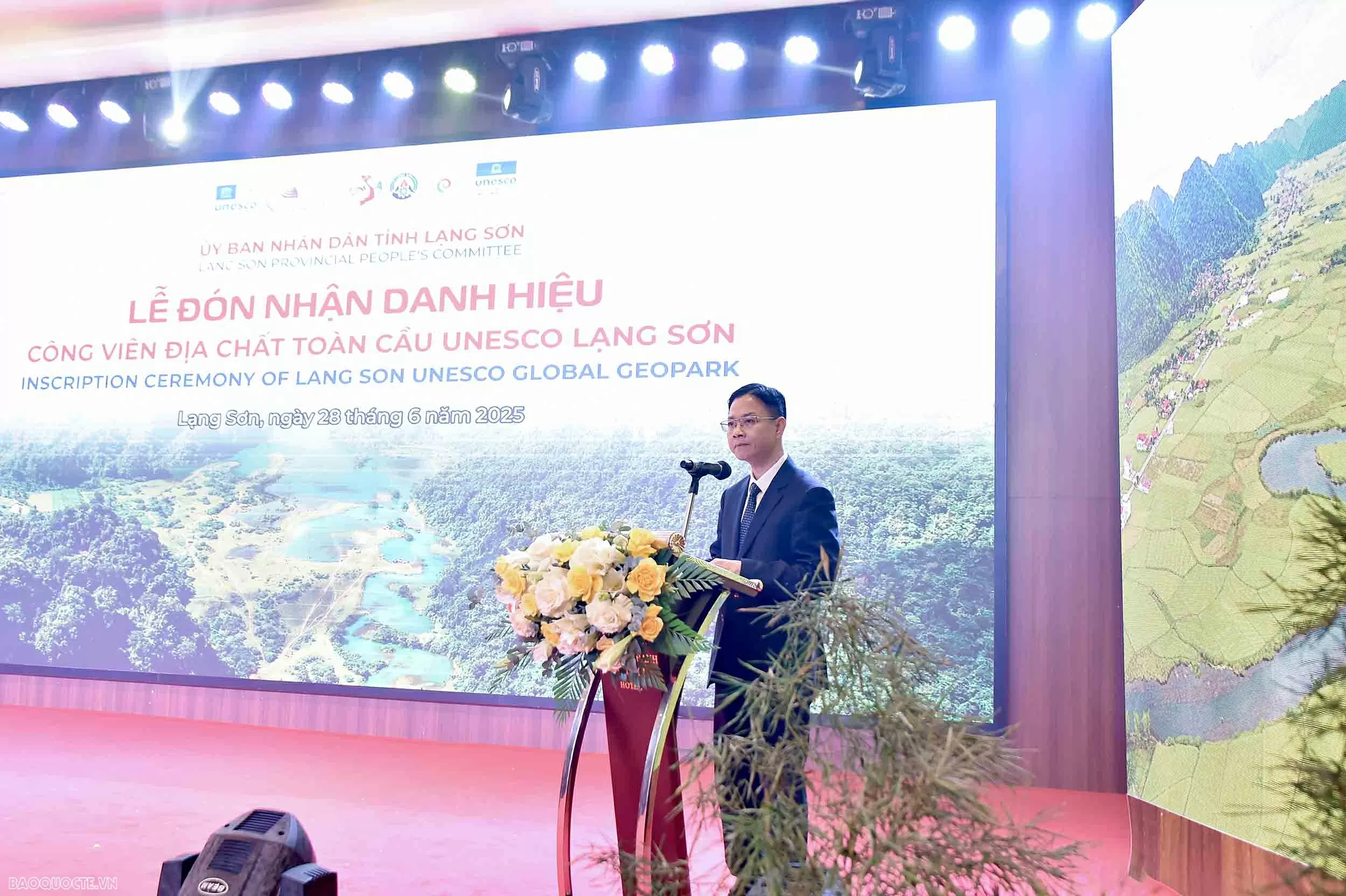 Lạng Sơn đón nhận Danh hiệu Công viên địa chất toàn cầu UNESCO